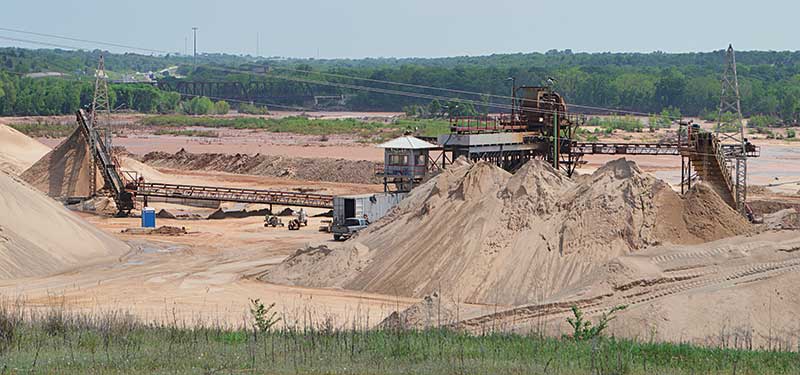 U.S. Concrete’s Red River Plant in Thackerville, Okla., produces about 600,000 tons of concrete sand per year. Photo: P&Q Staff