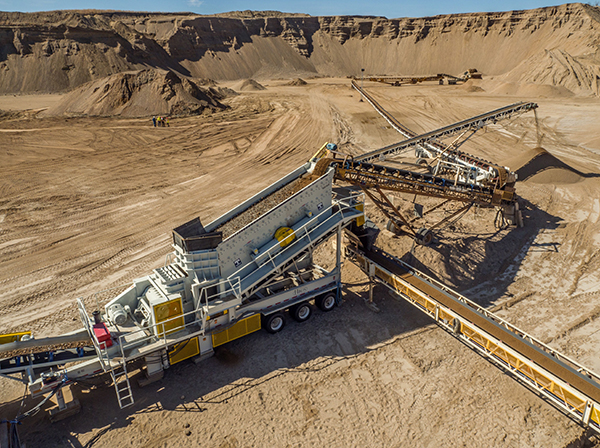 NIAflow instantly analyzes existing or proposed processes; records plant statuses; and recognizes potential for plant optimization. Photo courtesy of Haver & Boecker.