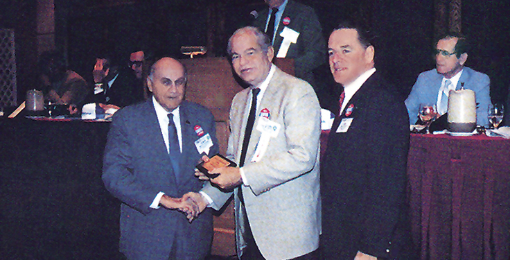 Photos: Robert G. Bartlett