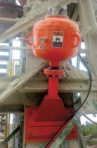 The 70-L Hurricane air cannon features a fan jet nozzle for wide coverage. Photo courtesy of Martin Engineering