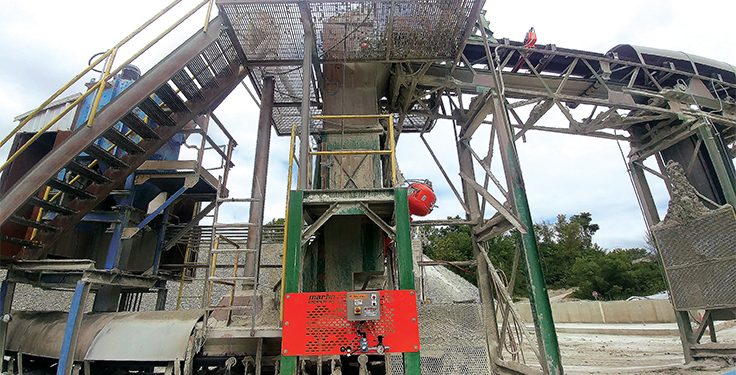 he Roll Gen (top right), air cannon (center) and solenoid control box. Photo courtesy of Martin Engineering