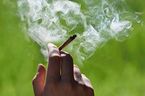 Communication with your workforce is critical when it comes to workplace drug policies. Photo: Tunatura/Getty Images