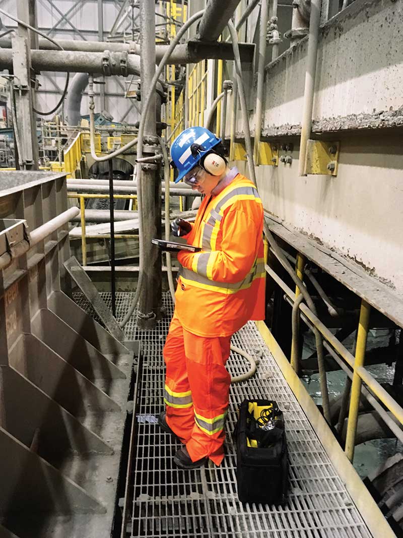 Vibrating screen diagnostics Photo: Haver & Boecker Niagara
