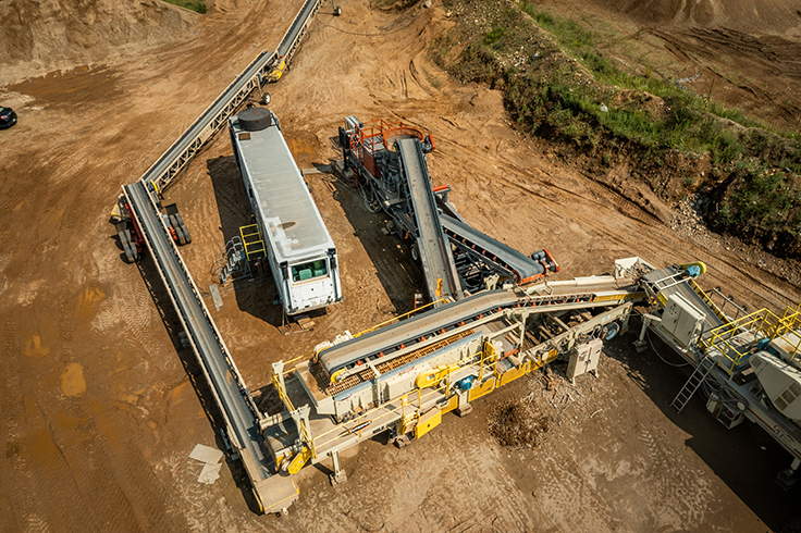 The portable Guardian horizontal screen plant at Hopkins Sand & Gravel is a 6-ft. x 20-ft. model. Photo: Superior Industries