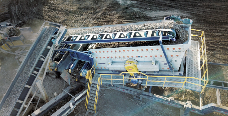 Manufacturers design and build vibrating screens as a total system. The weight of the parts, required running speed and amplitude are all taken into consideration when balancing the machine. Photo: Haver & Boecker Niagara