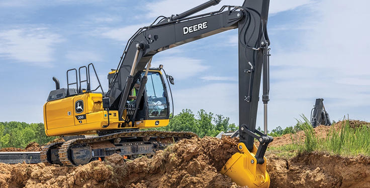 The lineup of John Deere G- and P-Tier excavators can be equipped with a full line of buckets. Photo: John Deere