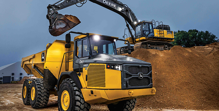 The 410 and 460 articulated dump trucks retain the same fuel efficiency, dump body and drive modes as the previous E-II models. Photo: John Deere