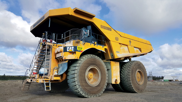 Custom truck bodies are designed to provide enough space for the full payload based on material density, but the benefits don’t stop there. The design also accounts for spillage and ensures that the material stays in the truck. Photo: Philippi-Hagenbuch