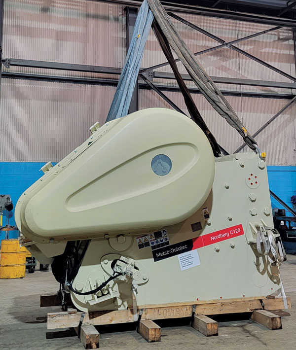 Mellott’s Brandon Godman advises operators to halt production and check for potential issues with their primary crusher if they feel something is off with their plant. Photo: Mellott