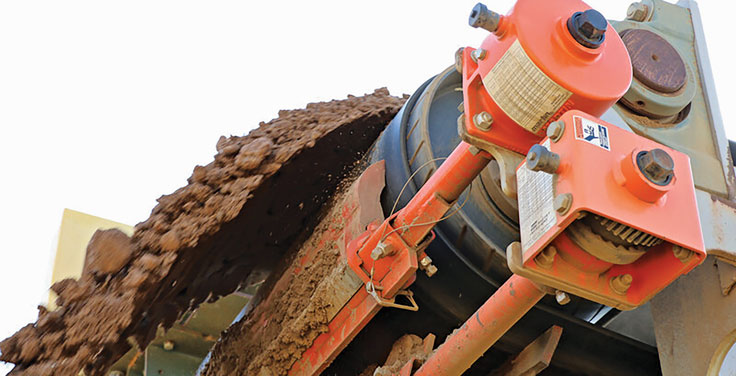 Discharge from a conveyor belt doesn’t have to be dirty and dusty. Photo: Martin Engineering