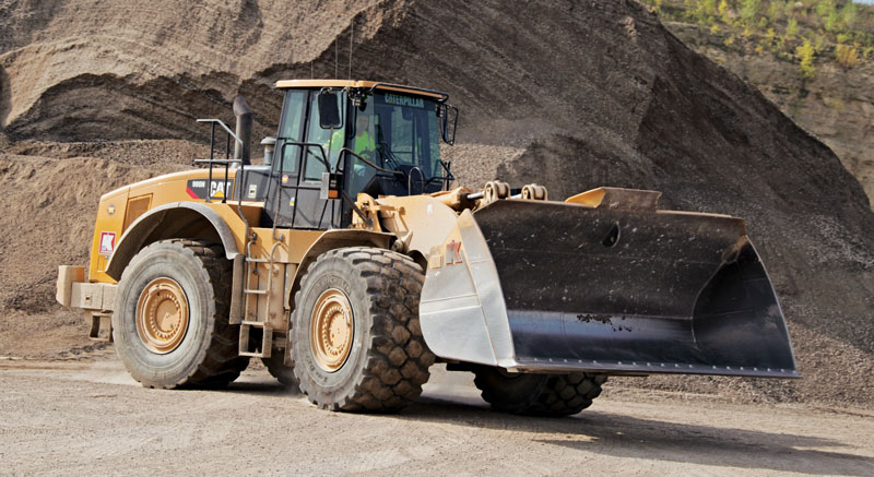 While Kraemer Mining & Materials utilizes loaders at the Burnsville Quarry, the company was able to eliminate haul trucks with its 2017 investments. As plant manager Mike Hoffman says: “Years ago when we relied on trucks, your plant was only as good as your trucks.” Photo: P&Q Staff