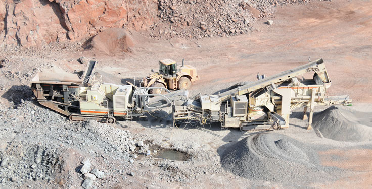 Crusher operators regular contend with component wear, machine vibration and dust. Photo: hsvrs/E+/Getty Images