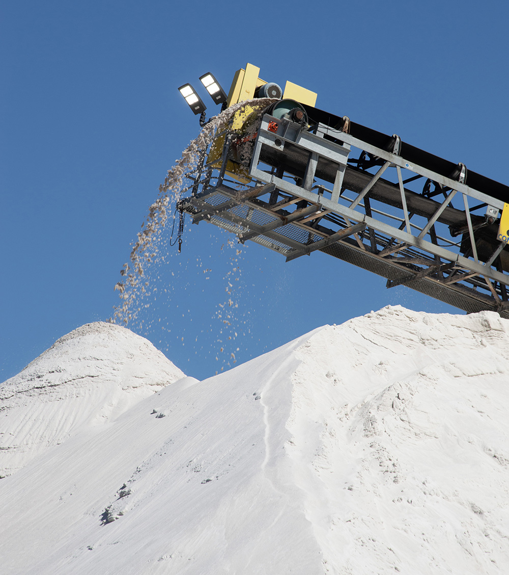 While the largest crushed stone operations in the U.S. produce 5 million tpy or more, the U.S. Geological Survey characterizes the largest sand and gravel operations as producing 1.5 million tpy or more. Photo: P&Q Staff