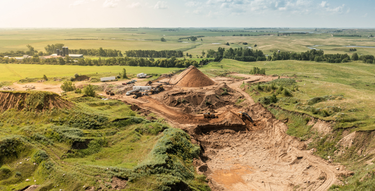 Austin Rogge says the mobility of the new crushing plant was a key selling point. Says Rogge: “We’re faster than ever getting in and out of the pit, and on to the next project.” (Image: Superior Industries) 