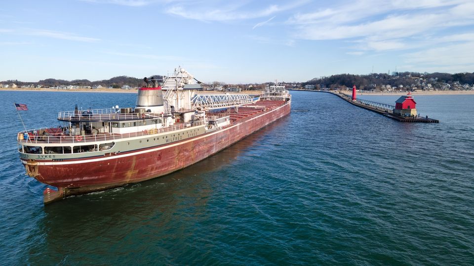 Nearly 23 million tons of limestone have been shipped on the Great Lakes this year. (Photo: LCA)