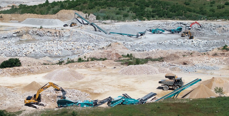 Zech Canfield would like to duplicate Canfield Materials’ current spread as the operation expands. (Photo: Molson Group)
