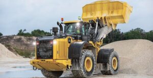 The John Deere 904 X-Tier wheel loaders comes features the company's Electric Variable Transmission and Pile Slip Assist. (Photo: John Deere)